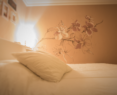 decorazione camera in stile floreale romantico
